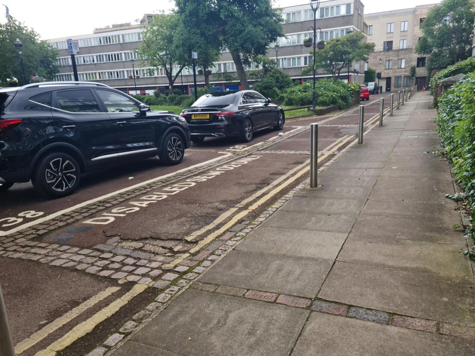 Apartment Cosy In Waynflete Square London